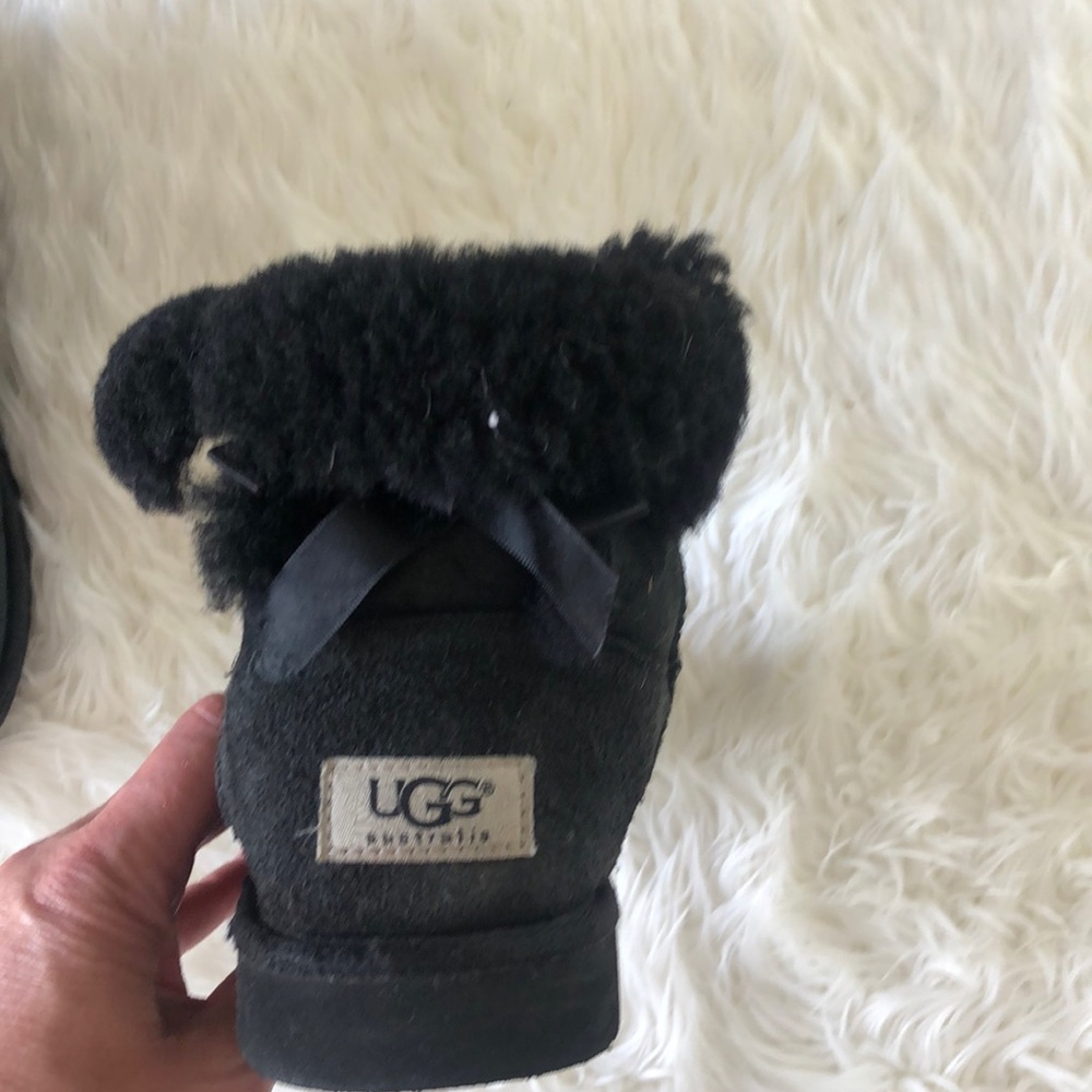 UGG boots - Picture 2 of 4